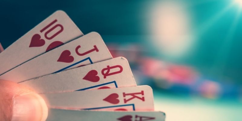 Thành viên thoải mái tham gia đánh bài với nhiều tựa game hấp dẫn